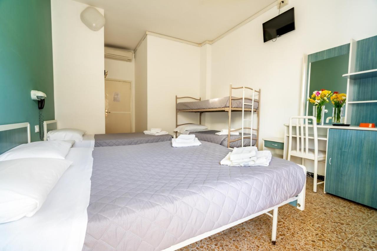 Hotel Viscount 里乔内 外观 照片